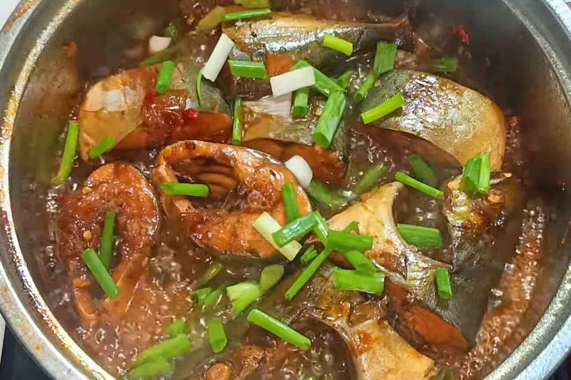 cá cam kho tiêu 12