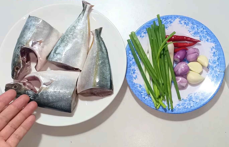 cá cam kho tiêu 3