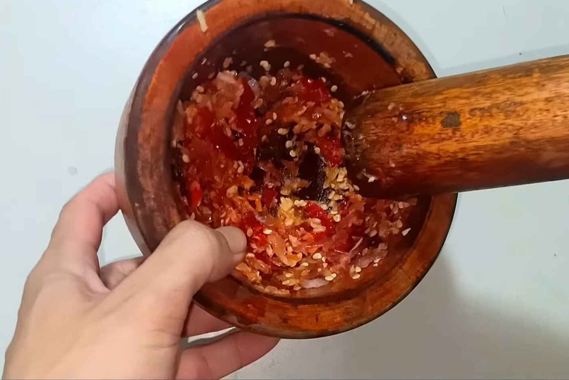 cá cam kho tiêu 5