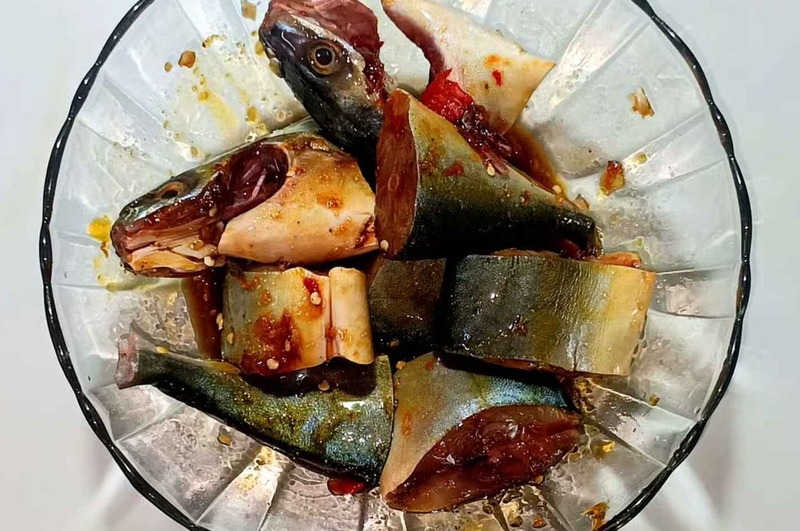 cá cam kho tiêu 8