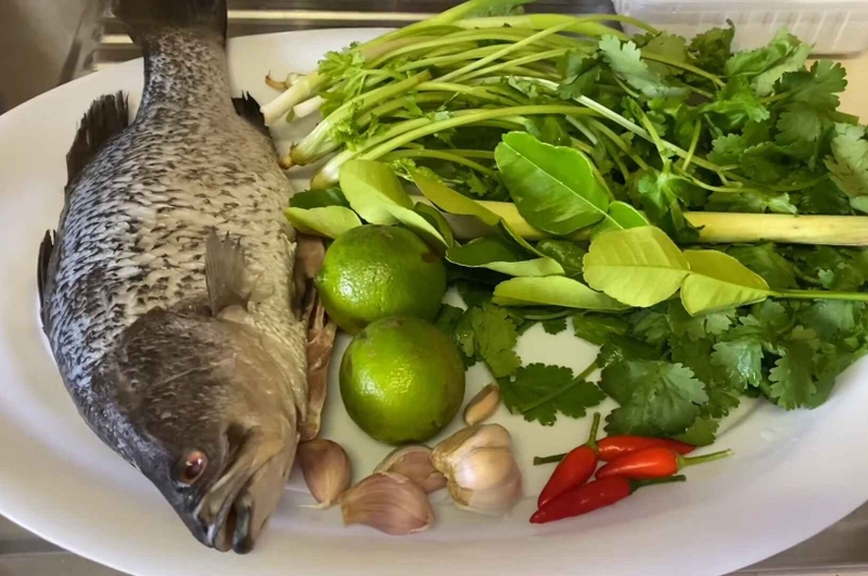cá chẽm hấp chanh ớt hình 2