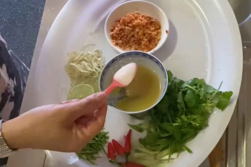 cá chẽm hấp chanh ớt hình 7
