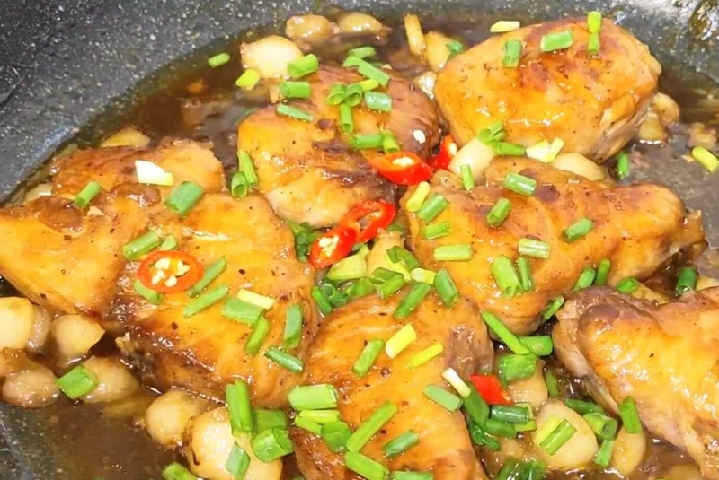 cá cờ kho hình 11