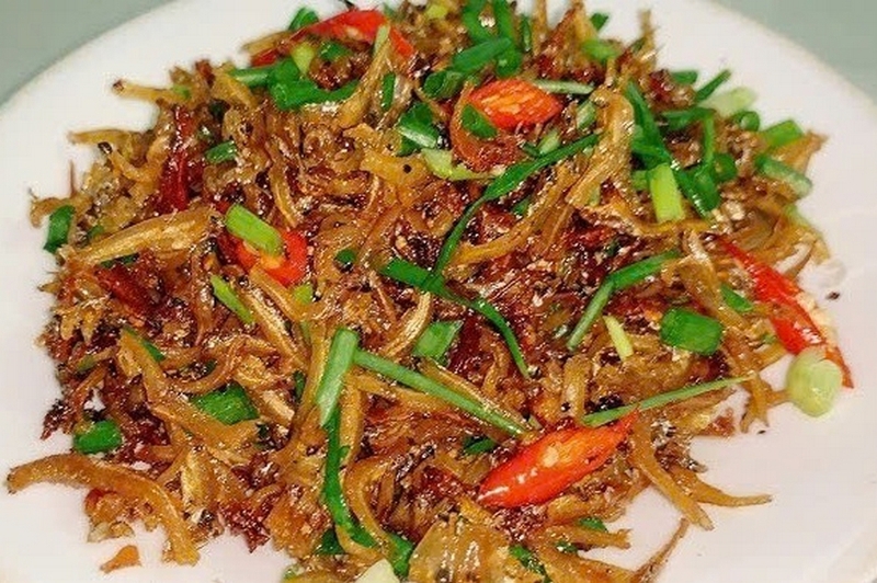 Cá cơm bao nhiêu calo ảnh 2