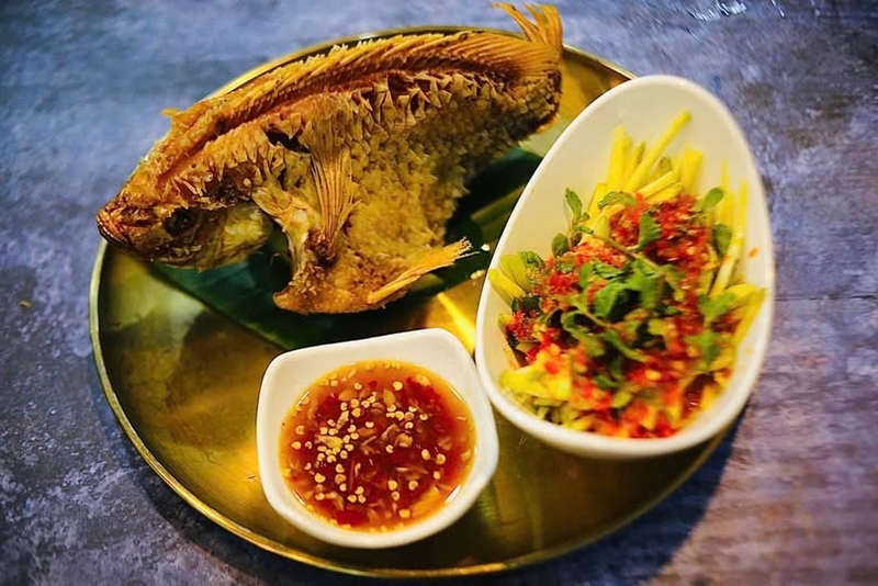 cá diêu hồng chiên mắm xoài 1