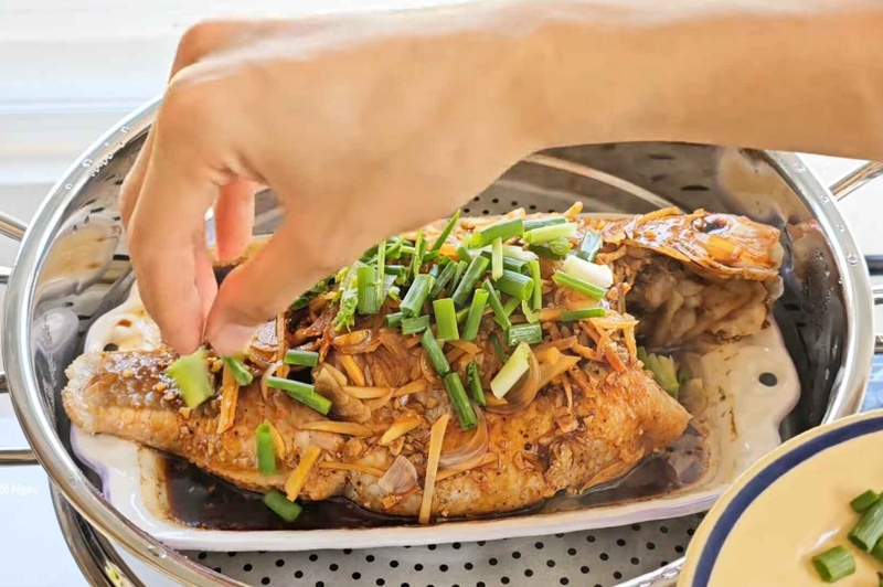 cá hồng hấp xì dầu hình 12