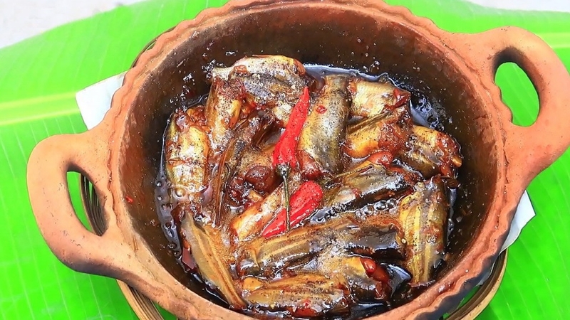 Cá chốt kho tiêu mang hương vị đậm đà, màu sắc bắt mắt