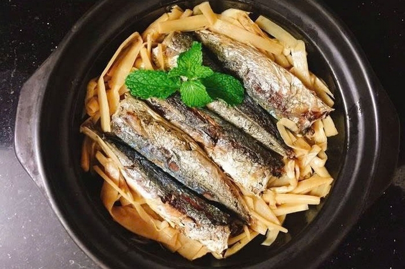 cá lồ ồ kho măng ảnh 5