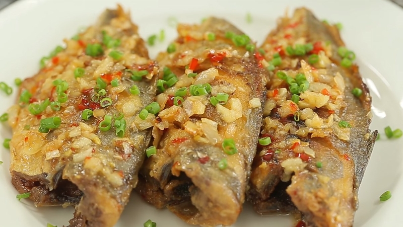 cá ngân chiên mắm tỏi ớt ảnh 10