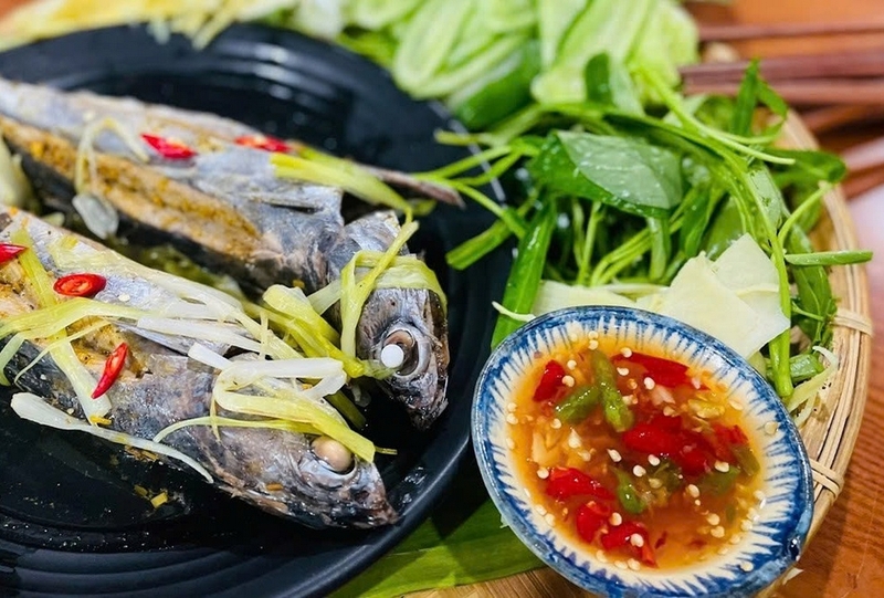 cá ngừ hấp sả ảnh 5