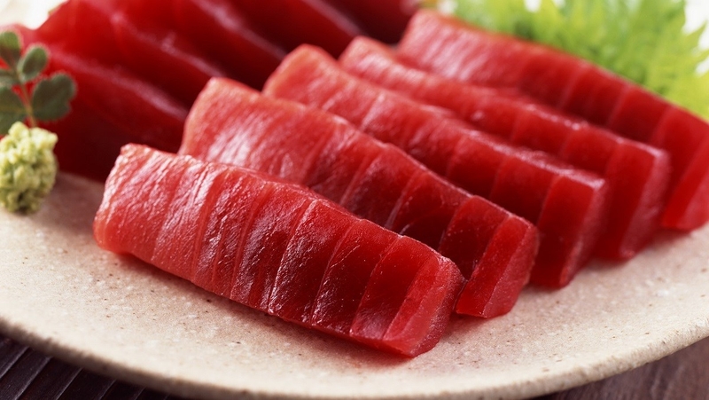 Cá ngừ kho măng 1