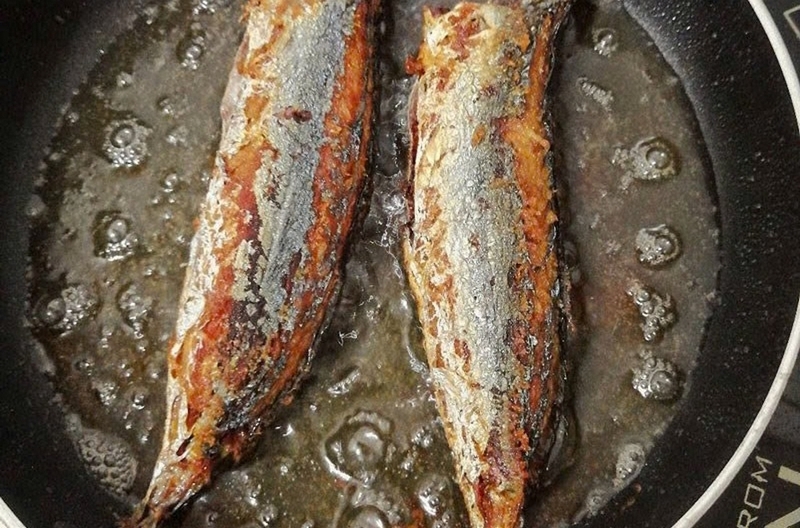 cá nục kho gừng ảnh 4