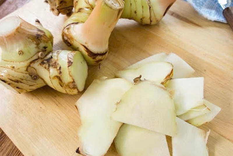 cá nục kho riềng ảnh 3