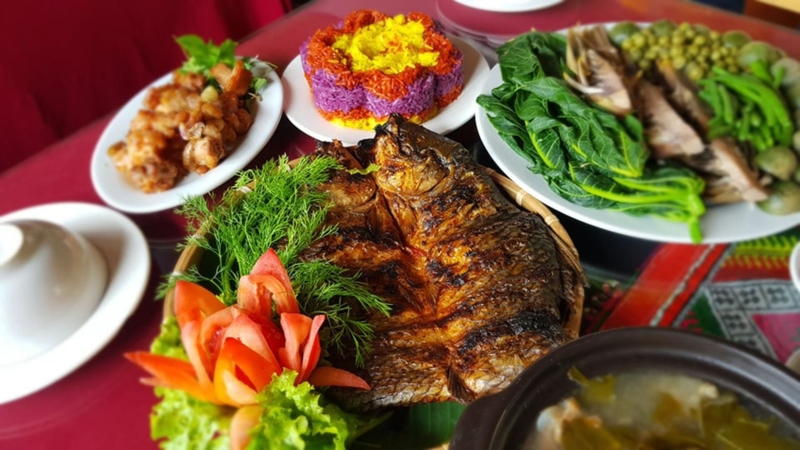 Cách chế biến bằng bếp than