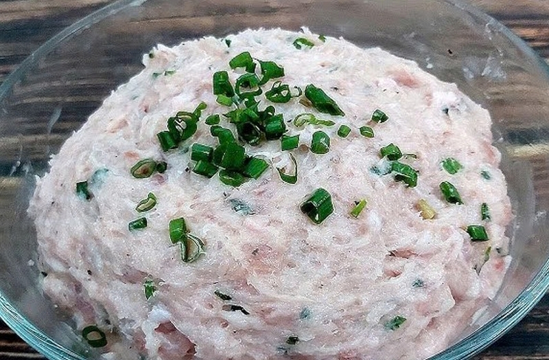 Vo viên cá và xương băm nhuyễn