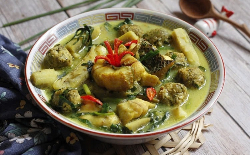 Nồi ám vàng óng nóng