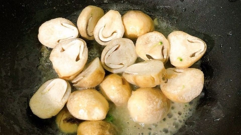 Bước 2: Chuẩn bị nhân cuộn