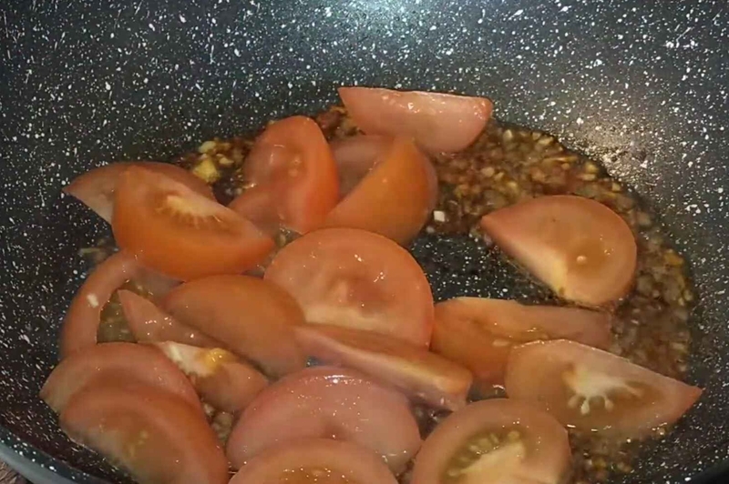 cá trích kho cà chua 8