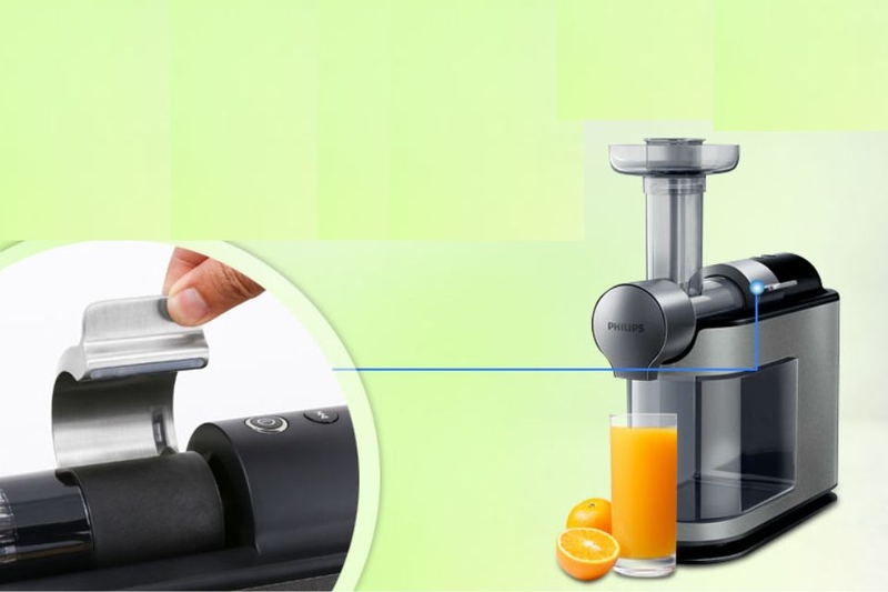 Chốt khóa được lắp đặt máy an toàn