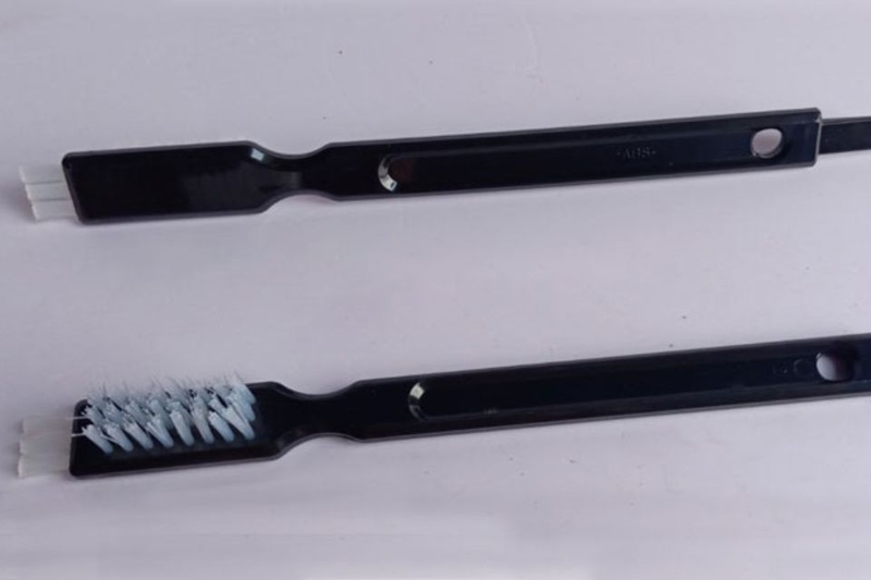 Chổi vệ sinh trong máy ép trái cây