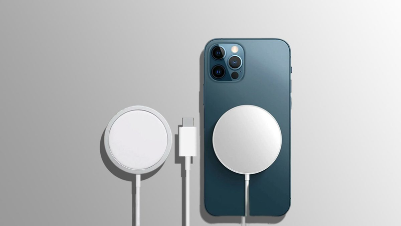 iPhone sạc không dây mất bao lâu?