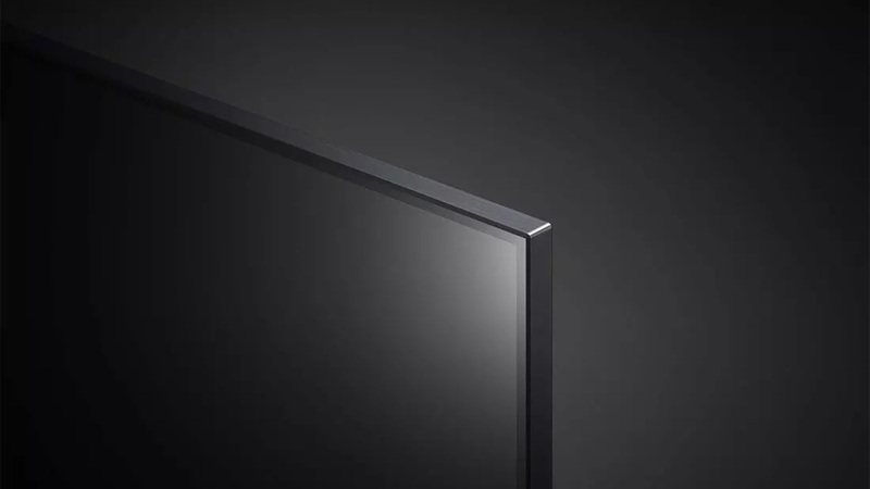 Thiết kế của tivi QLED/NanoCell cũng được đánh giá khá nổi bật với kiểu dáng siêu mỏng, mang lại vẻ hiện đại và tinh tế cho không gian sống