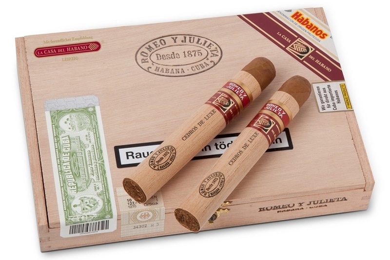 Xì gà Romeo y Julieta Cedros de Luxe LCDH