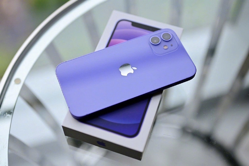 các mẫu iPhone màu tím ảnh 1