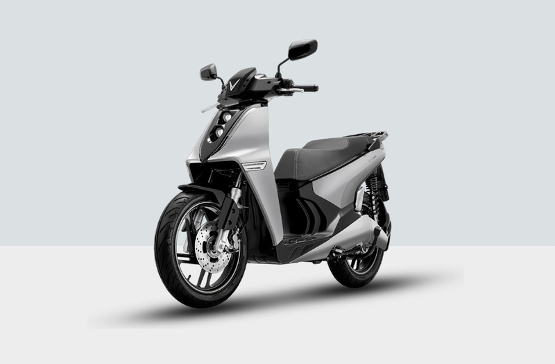 Các mẫu xe máy điện VinFast 12