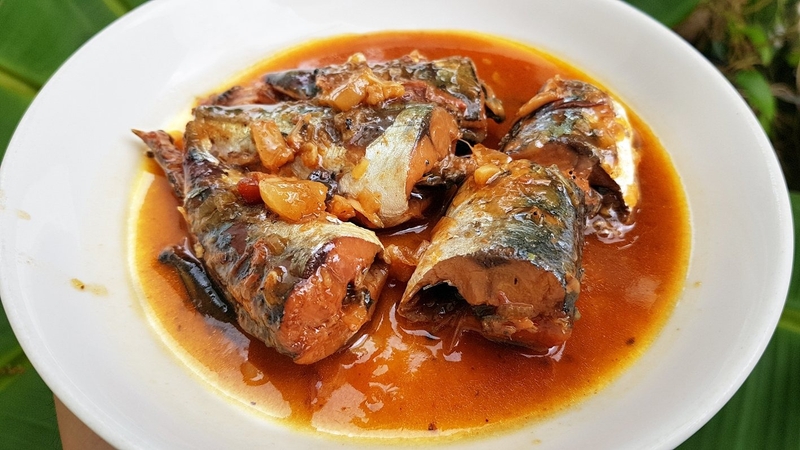 cá biển kho 10