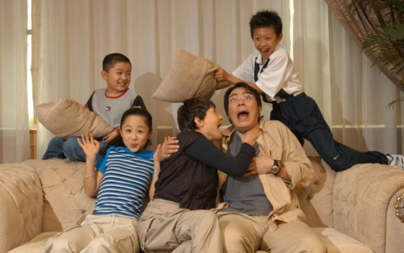 Nhà Có Trai Có Gái (Home With Kids, 2005)