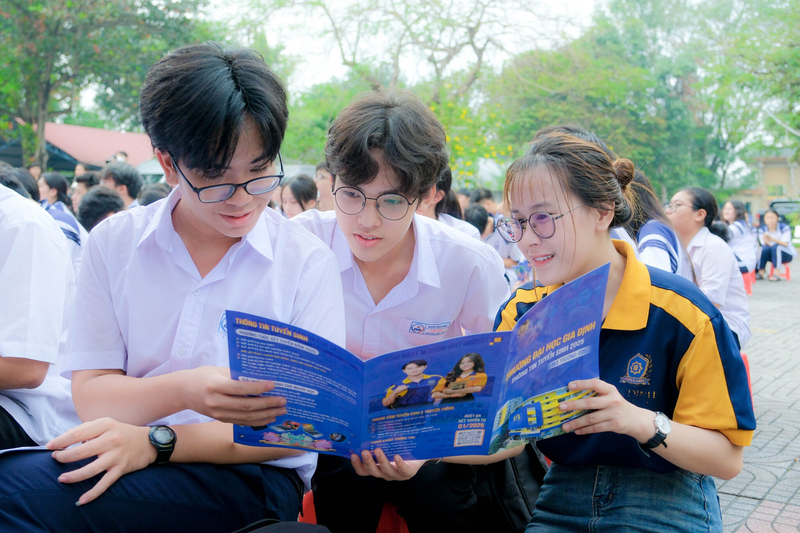 Tìm hiểu kỹ cách tính điểm học bạ của từng trường