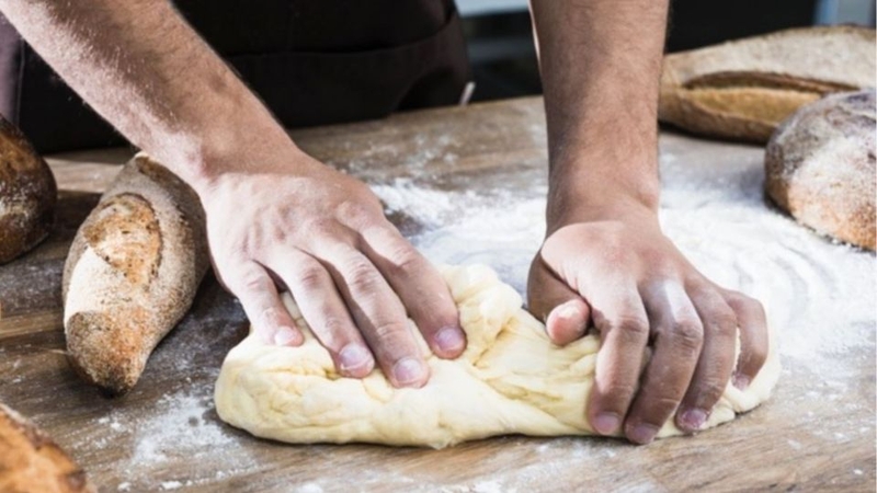 cách bảo quản bột mì đã nhào trong tủ lạnh 4