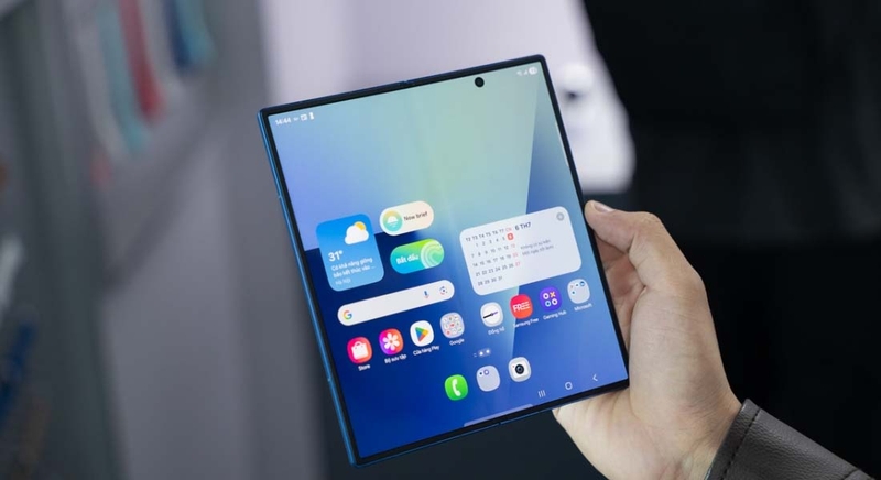 gioi thieu ve galaxy z fold 7