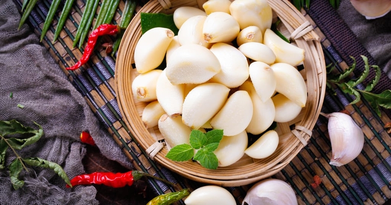 cách bóc tỏi nhanh gọn ảnh 11
