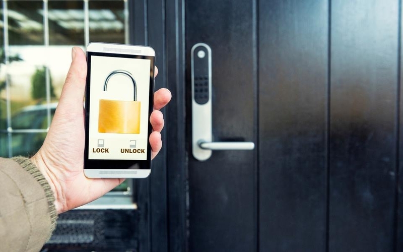 Kết hợp với các phương thức mở khóa khác