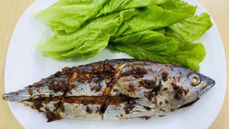Cá ngừ nướng muối ớt