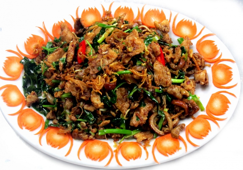 Ngỗng xào lăn