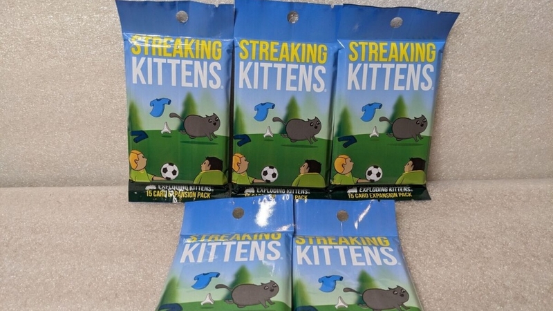 Bản mở rộng Streaking Kittens có 15 lá chức năng mới