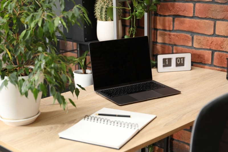 Cách chọn bàn laptop phù hợp với không gian và nhu cầu thực tế - bước 4