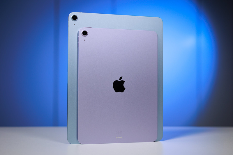 So sánh iPad và máy tính bảng Samsung 11