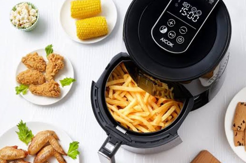 Công suất khoảng 1.200 W đến 1.500 W phù hợp với nhiều món ăn hằng ngày dành cho một người