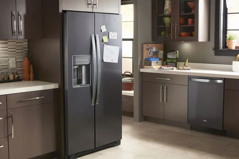 Người dùng nên đo vị trí đặt tủ và khoảng mở cửa trước khi chọn thiết bị dung tích lớn