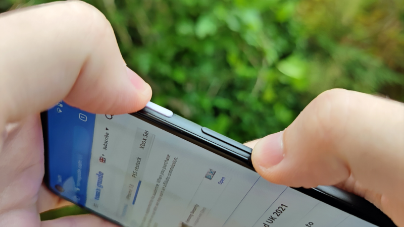 Chụp màn hình bằng phím cứng