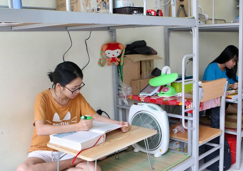 Đối với sinh viên từ năm thứ 2 trở lên