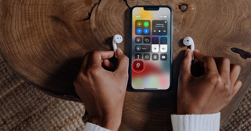 Cách đeo AirPods không đau tai