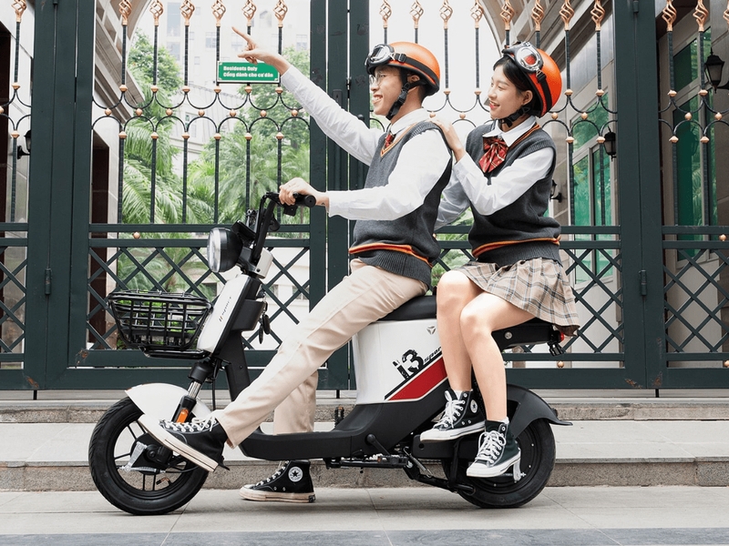 Cách đi xe đạp điện cho người mới bắt đầu (ảnh 3)