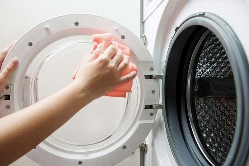 cách dùng bột vệ sinh máy giặt đúng cách ảnh 3