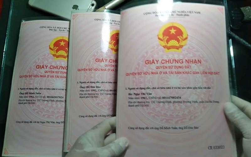 c&aacute;ch &eacute;p plastic bằng b&agrave;n ủi ảnh 2