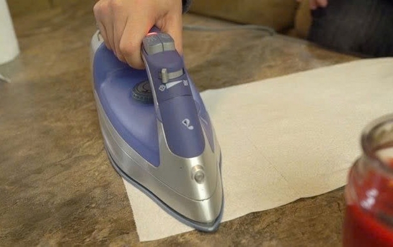 c&aacute;ch &eacute;p plastic bằng b&agrave;n ủi ảnh 6